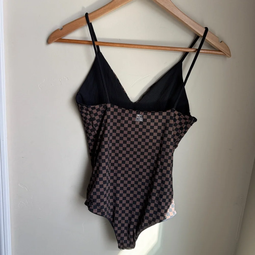 Mai One-piece ribbed bodysuit - Picture 7 of 8